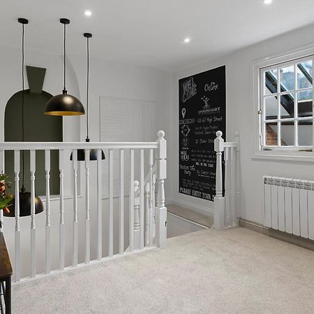 Luxe Courtyard Apartment For 4 Near Exeter City Centre Eksteriør bilde