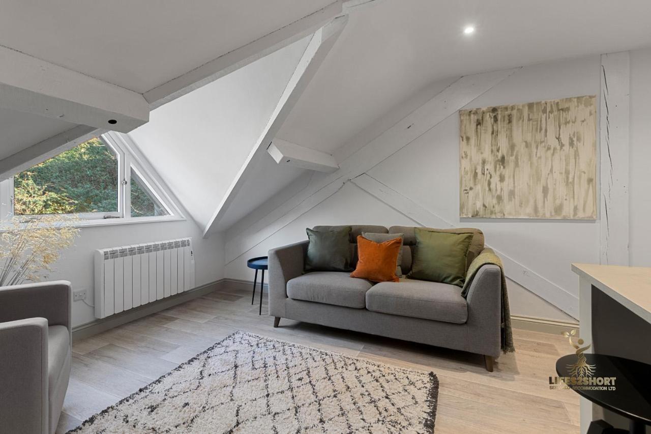 Luxe Courtyard Apartment For 4 Near Exeter City Centre Eksteriør bilde